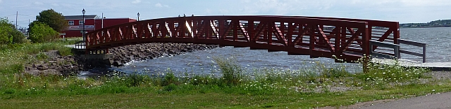 Summerside bridge over what?